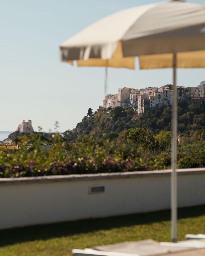 Hotel Grotta Di Tiberio Sperlonga Exterior foto